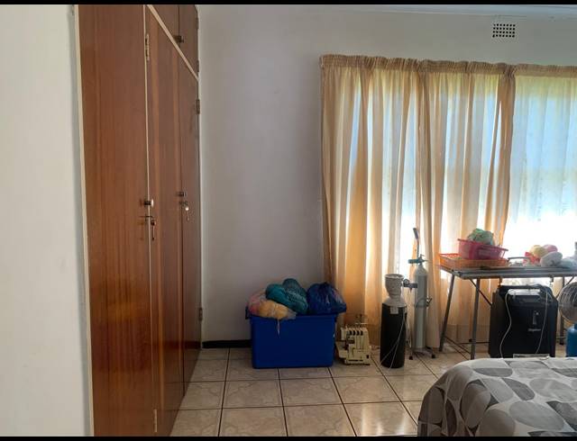 3 BEDROOM HOUSE FOR SALE IN VANDERBIJLPARK CE 5